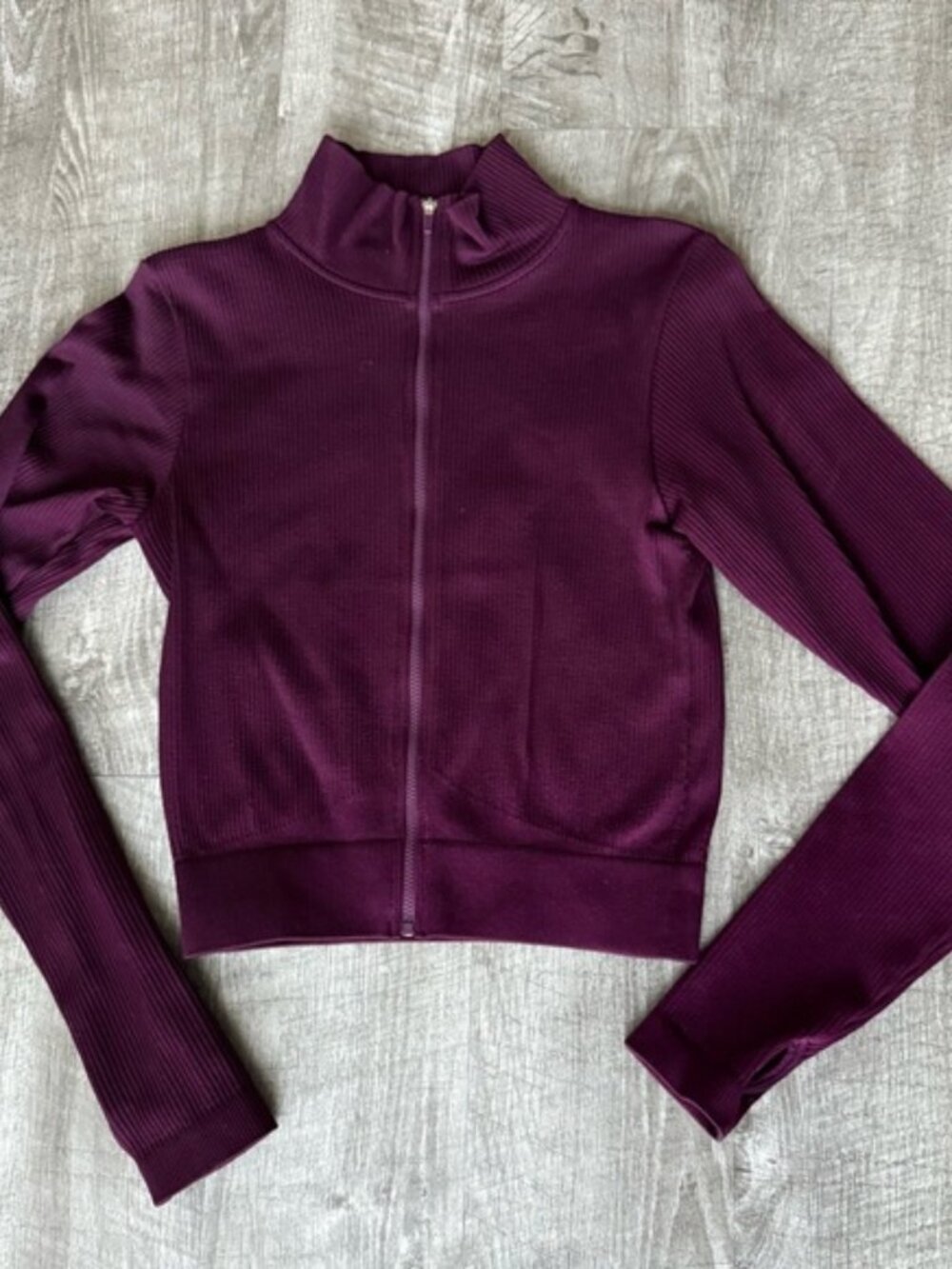 Athleisure Cropped Purple Long Sleeve Zip-Up Top